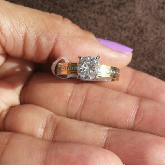 Jewelry - 𝅺STAINLESS steel ring